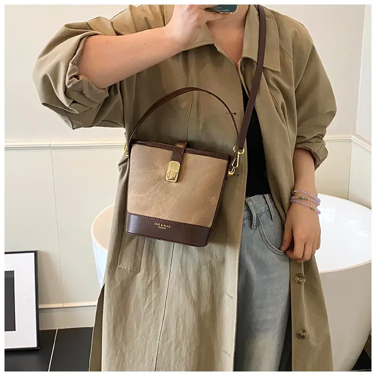 Women Retro Casual Shoulder Bag 2025 Niche Design — feature 21