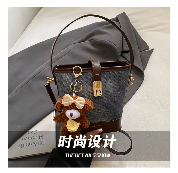 Women Retro Casual Shoulder Bag 2025 Niche Design — feature 7