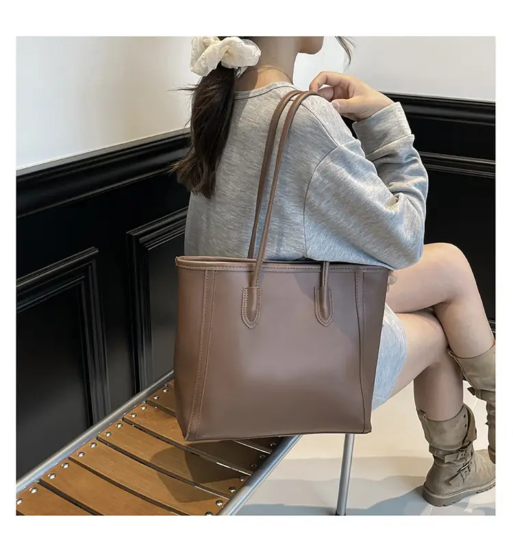 Retro Large Capacity Korean Style Tote Bag for Women — feature 11