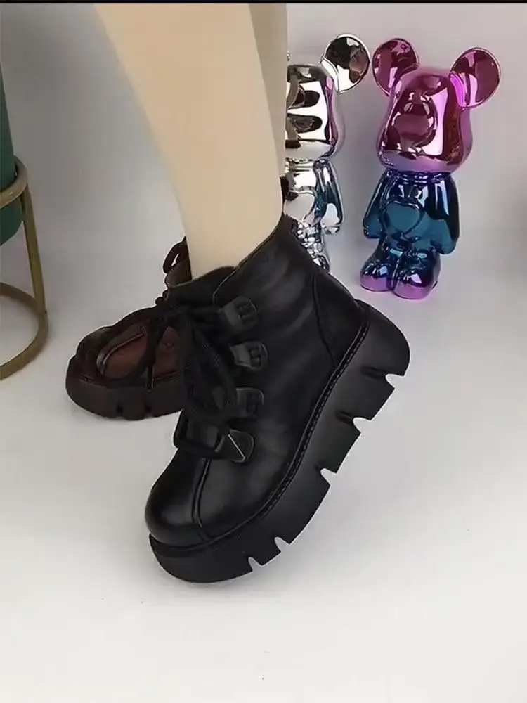 Women's Brown British Style Thick-Soled Boots 2025 — feature 17