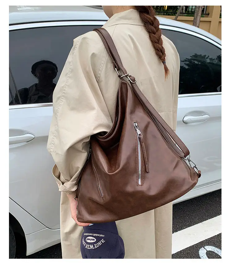 Brown Leather Shoulder Bag for Women 2025 — feature 10