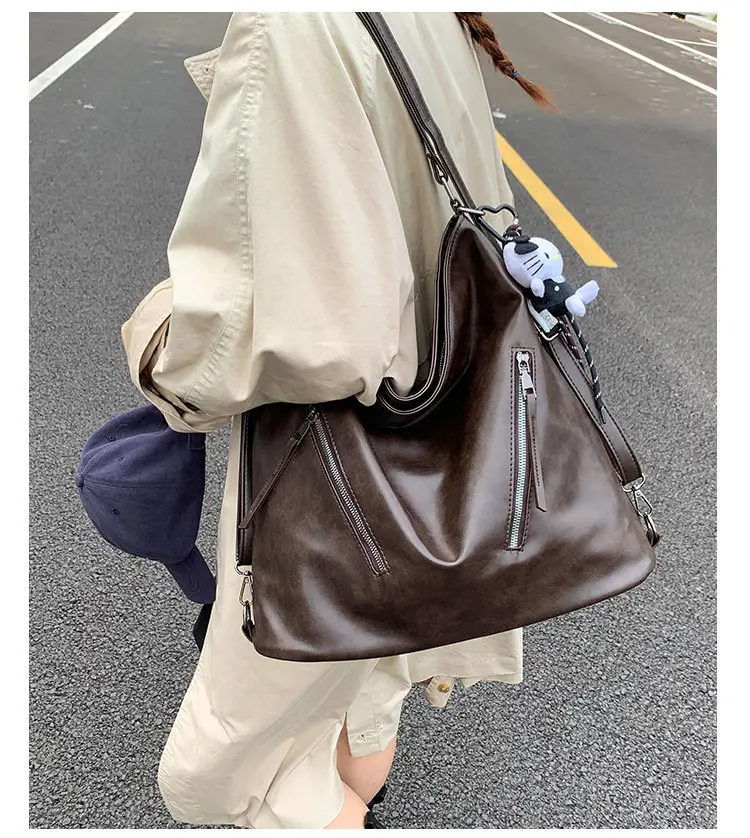 Brown Leather Shoulder Bag for Women 2025 — feature 14
