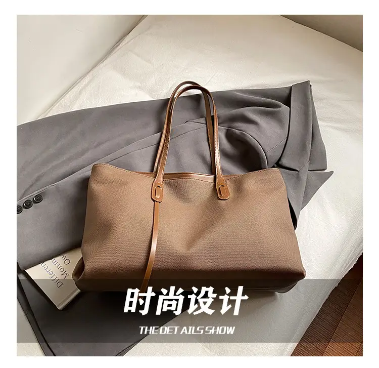 Women's Black Leather Shoulder Bag 2025 New Retro Style — feature 7