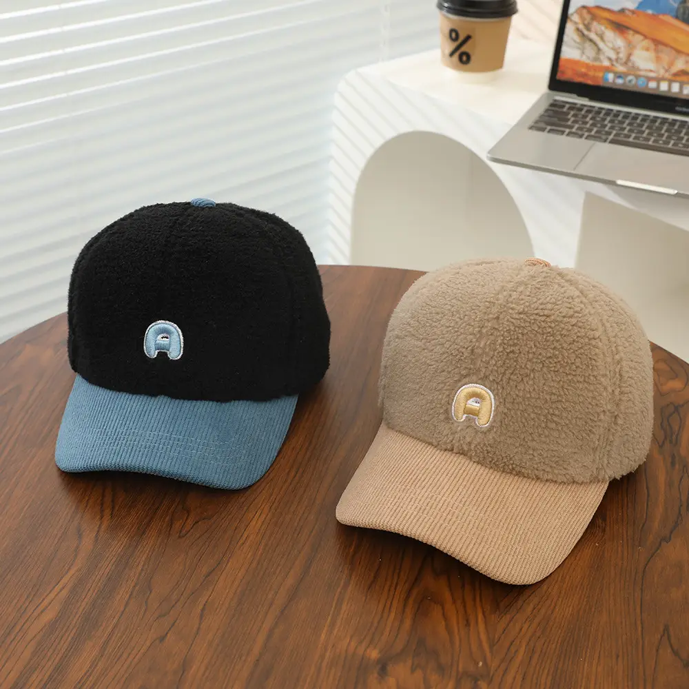 Women Korean Style Beige Red Cap Winter Cap — feature 10