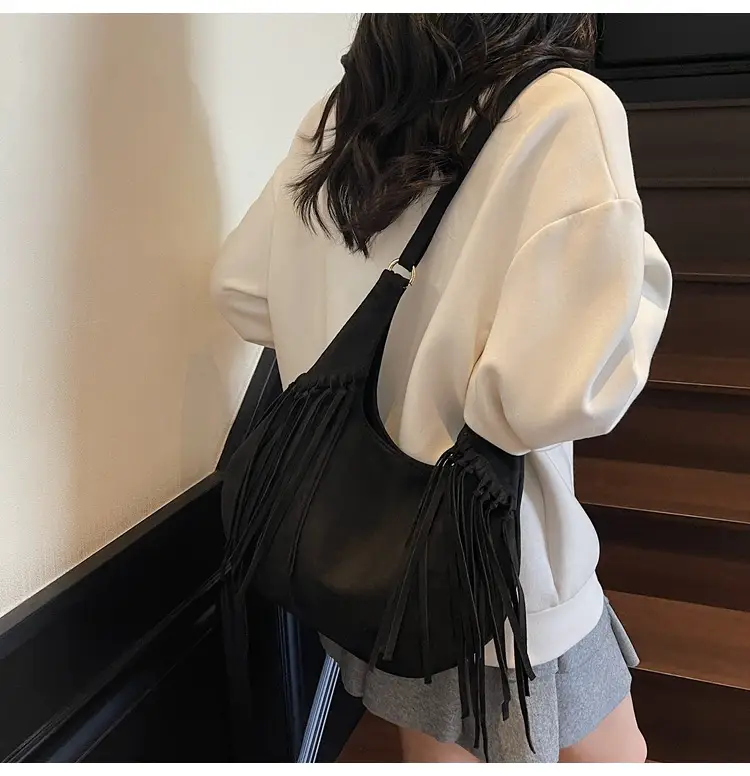 Tan Tassel Shoulder Bag for Women Large Capacity — feature 23