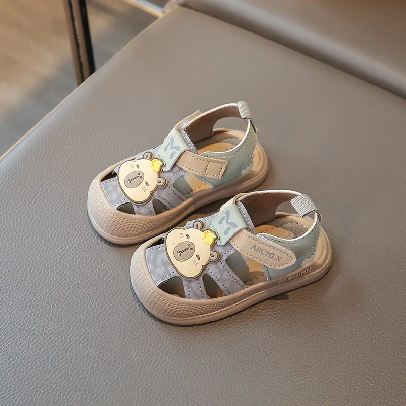 Boys' Closed-Toe Toddler Shoes 2025 Summer Sandals with Soft Non-Slip Bear Design, Korean-Style Baby Toddler Shoes for Girls - Image 4