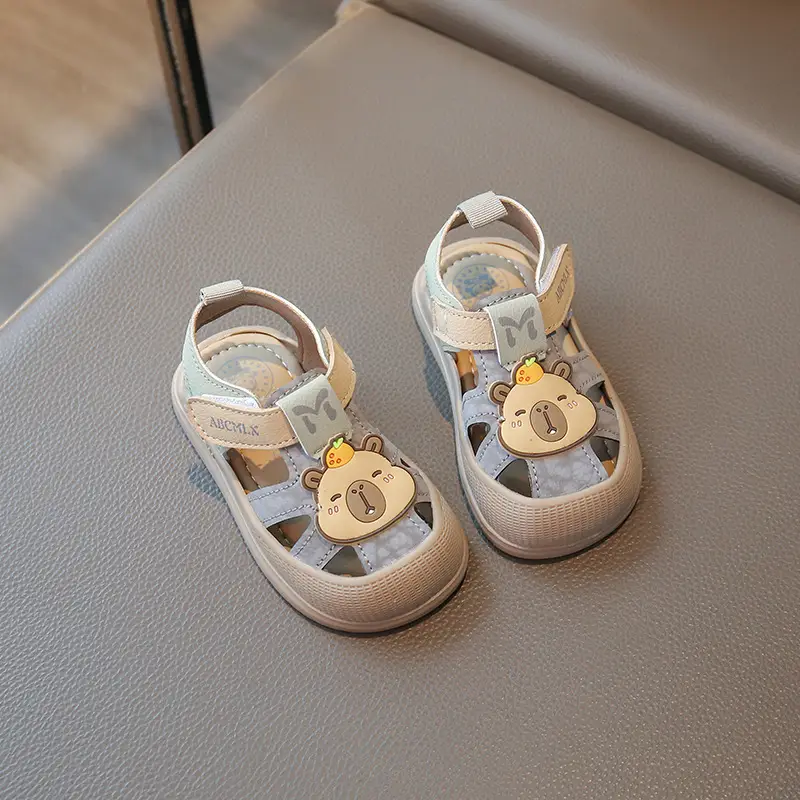 Boys' Closed-Toe Toddler Shoes 2025 Summer Sandals with Soft Non-Slip Bear Design, Korean-Style Baby Toddler Shoes for Girls - Image 6