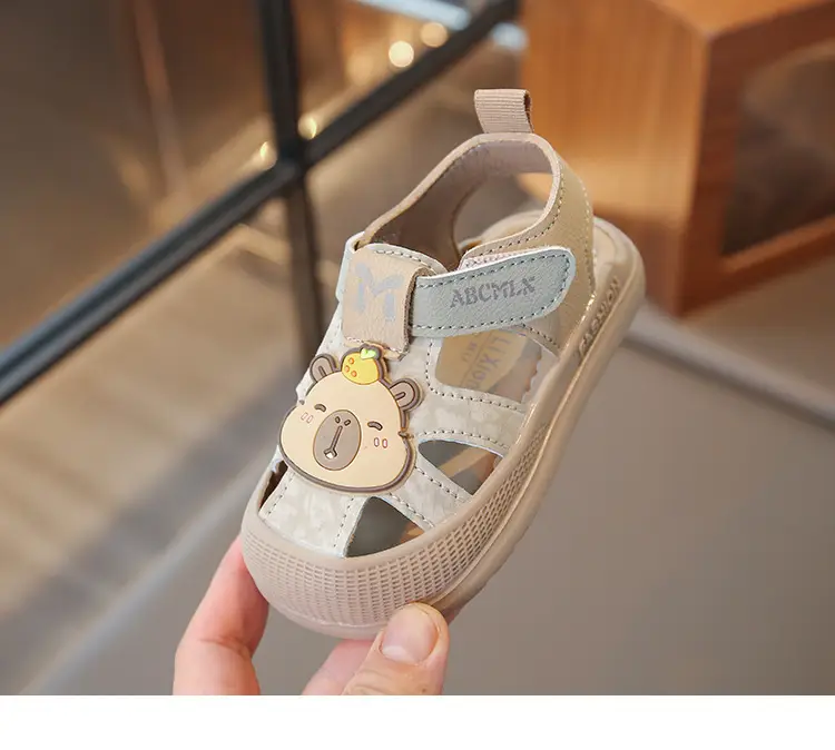 Boys' Closed-Toe Toddler Shoes 2025 Summer Sandals with Soft Non-Slip Bear Design, Korean-Style Baby Toddler Shoes for Girls — feature 16