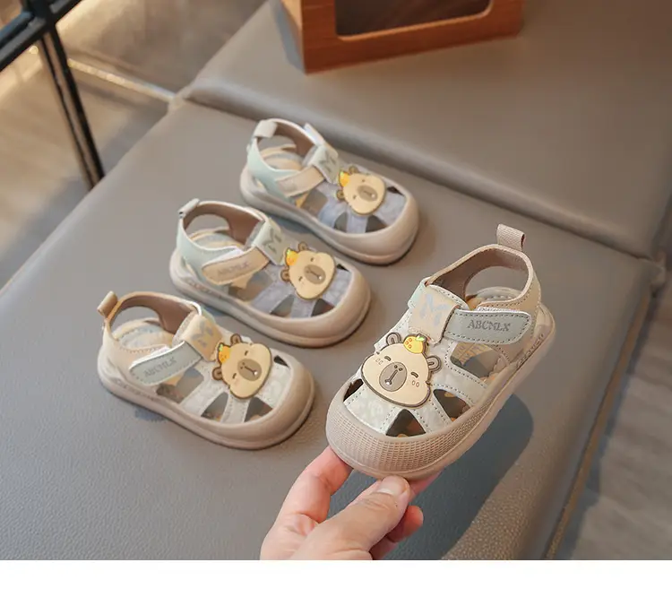 Boys' Closed-Toe Toddler Shoes 2025 Summer Sandals with Soft Non-Slip Bear Design, Korean-Style Baby Toddler Shoes for Girls — feature 7