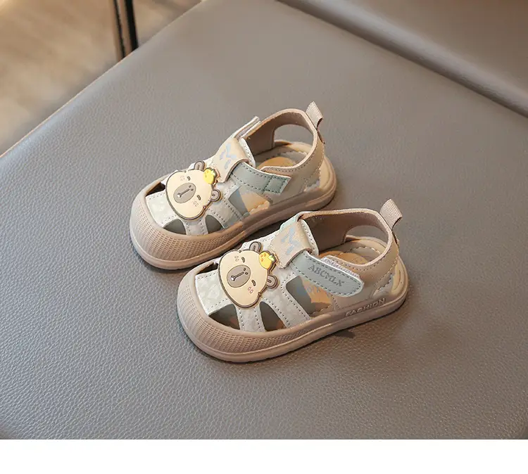 Boys' Closed-Toe Toddler Shoes 2025 Summer Sandals with Soft Non-Slip Bear Design, Korean-Style Baby Toddler Shoes for Girls — feature 8
