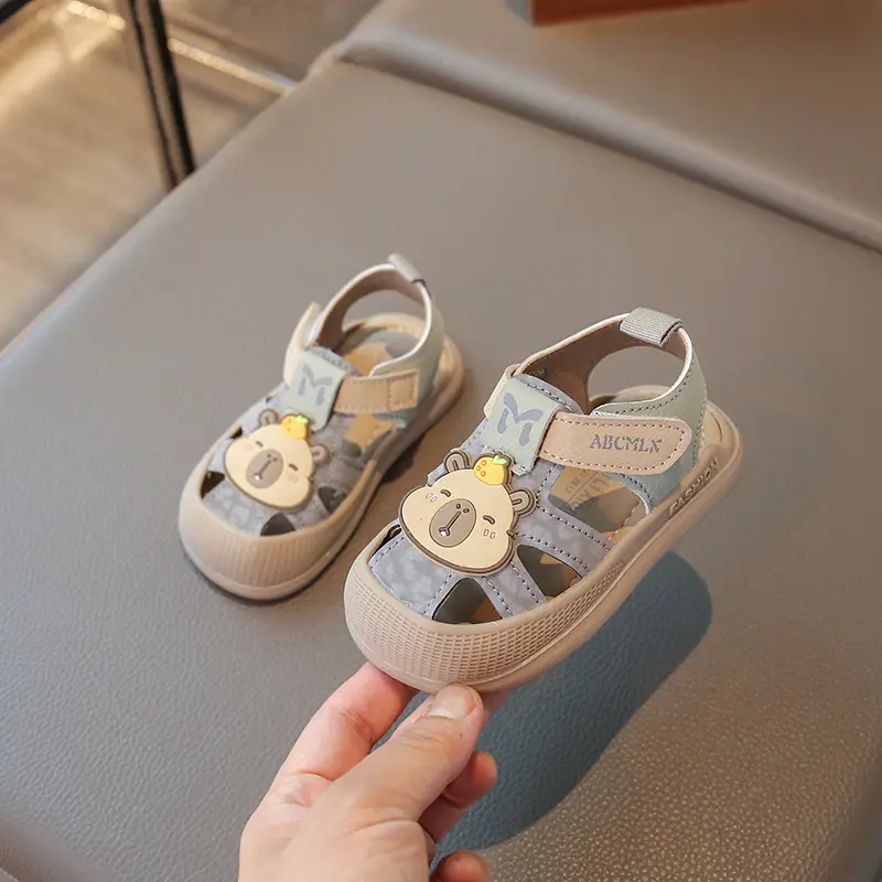 Boys' Closed-Toe Toddler Shoes 2025 Summer Sandals with Soft Non-Slip Bear Design, Korean-Style Baby Toddler Shoes for Girls - Image 2