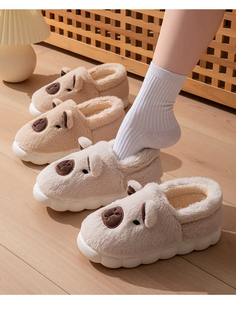 Kapibara Closed-Back Cotton Slippers for Men, Non-Slip, Odor-Resistant, Thickened, Couple's Warm and Durable Plush Maternity Shoes for Outdoor Wear for Women — feature 13