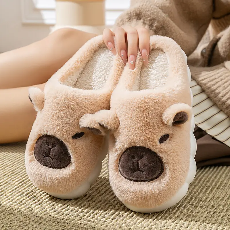 Kapibara Closed-Back Cotton Slippers for Men, Non-Slip, Odor-Resistant, Thickened, Couple's Warm and Durable Plush Maternity Shoes for Outdoor Wear for Women - Image 5