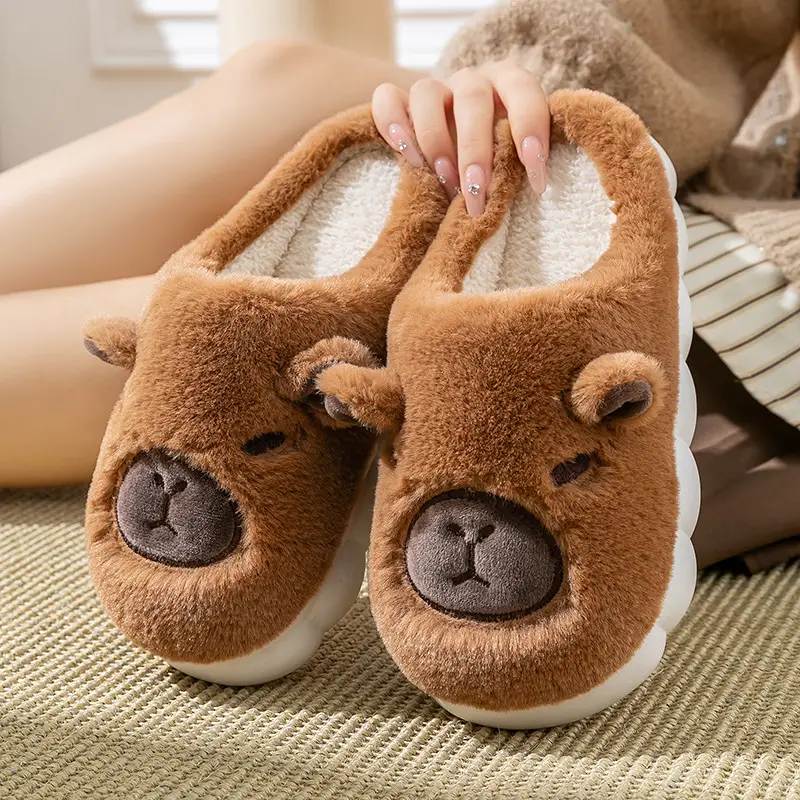 Kapibara Closed-Back Cotton Slippers for Men, Non-Slip, Odor-Resistant, Thickened, Couple's Warm and Durable Plush Maternity Shoes for Outdoor Wear for Women - Image 6