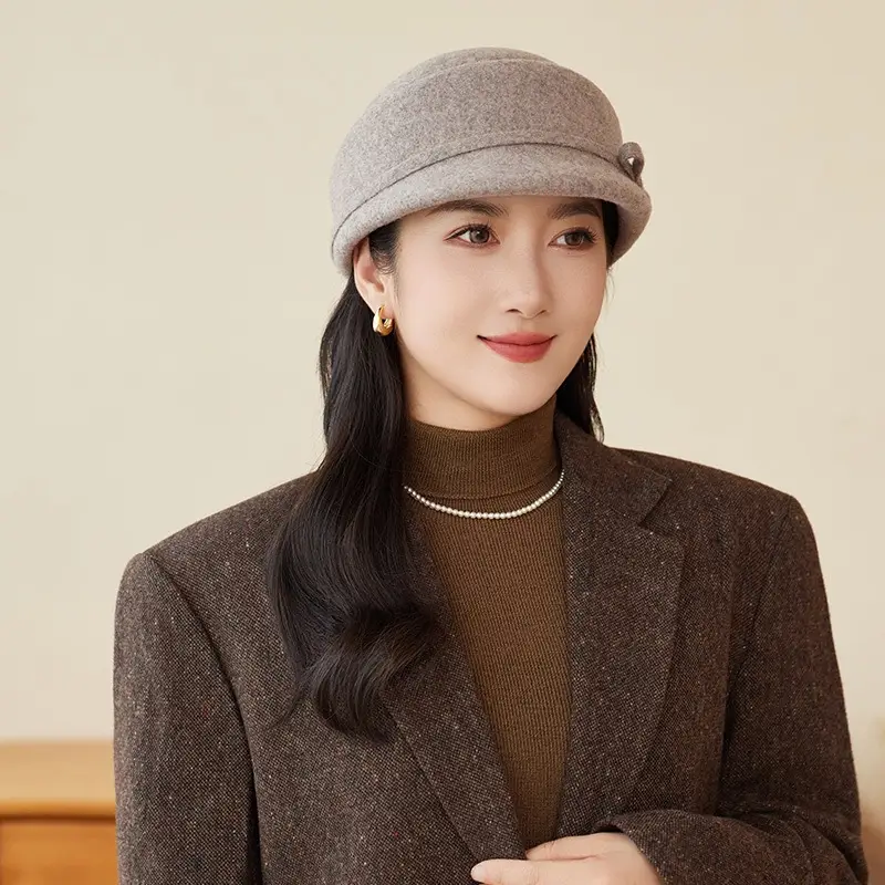 Women Wool Baseball Cap Light Luxury Winter Mom Hat — feature 4