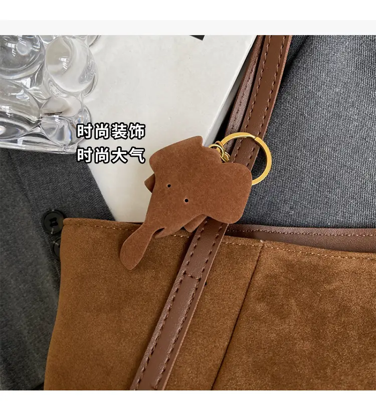 2025 New Retro Letter Shoulder Bag Women's Large Capacity — feature 5