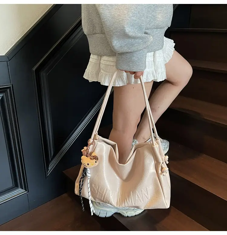 Women's Retro Brown Leather Tote Bag 2025 Autumn Winter — feature 45