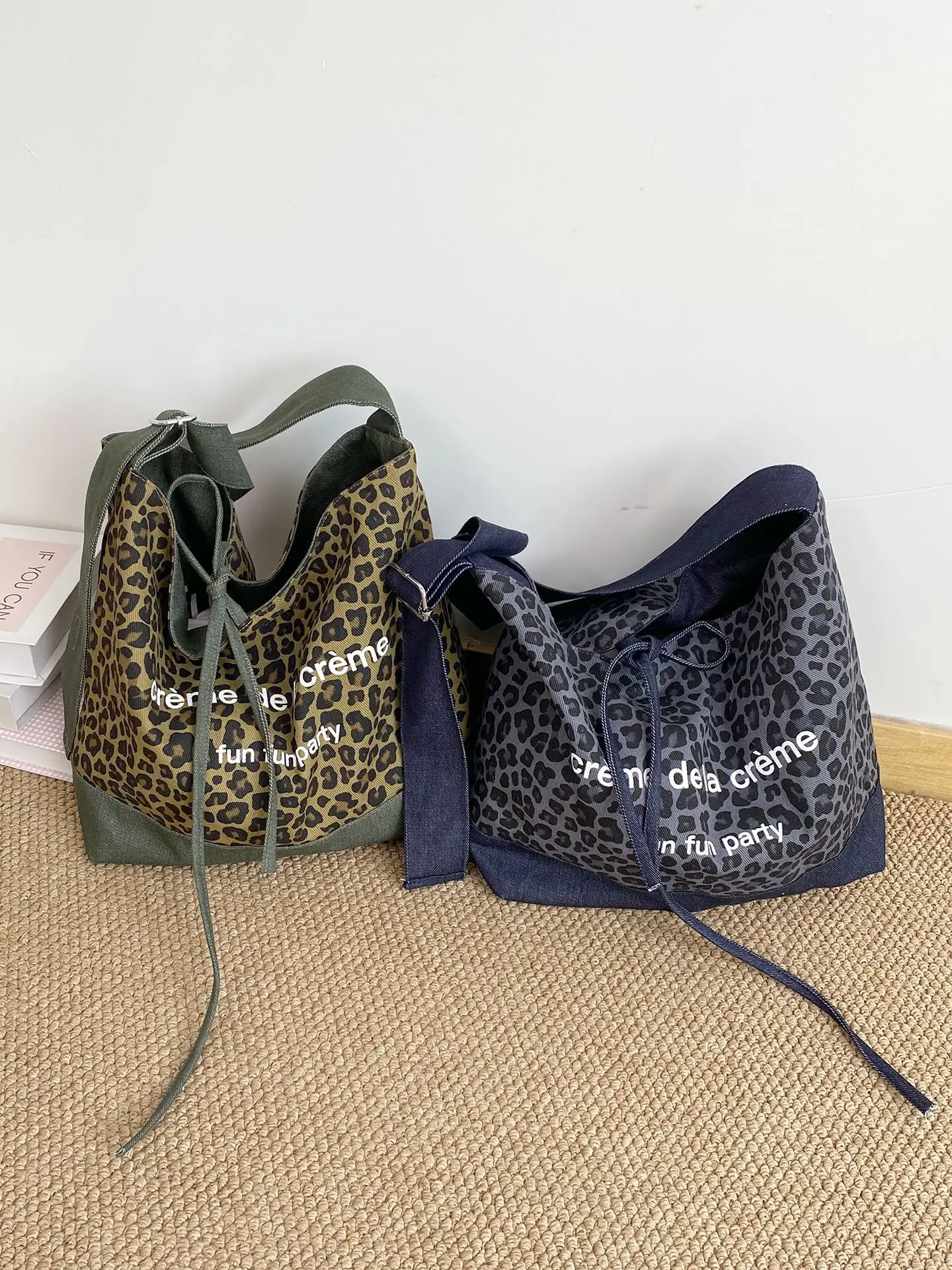 Retro Leopard Print Denim Tote Bag Double Sided Large Capacity - Image 10