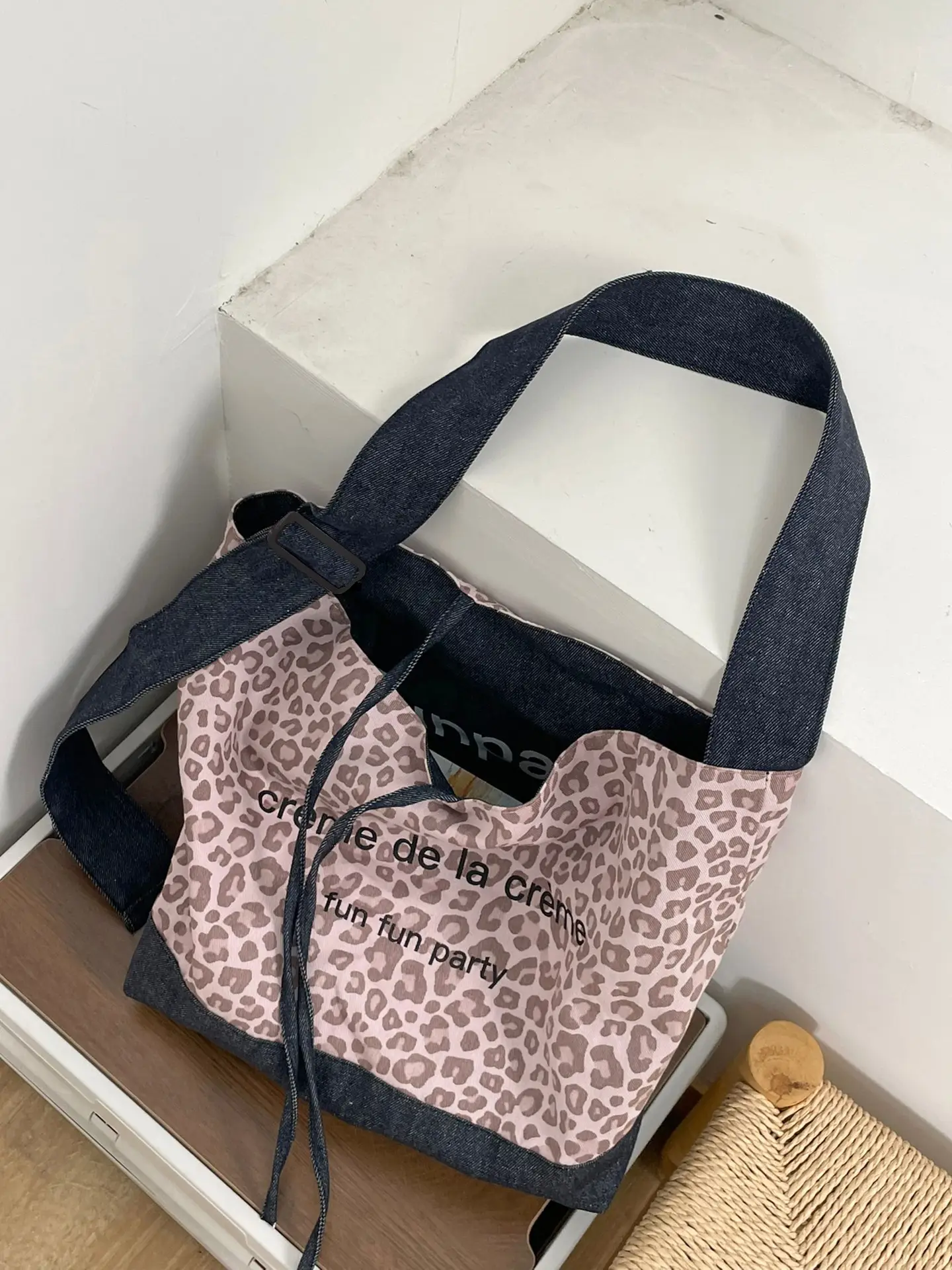 Retro Leopard Print Denim Tote Bag Double Sided Large Capacity - Image 6
