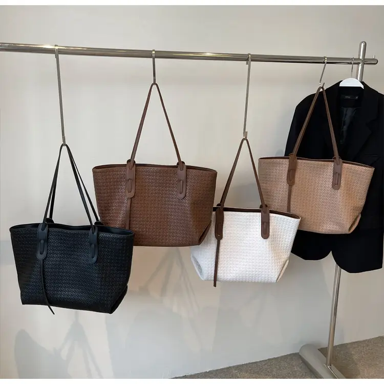 Black Crossbody Tote Bag with Embroidered Design — feature 14
