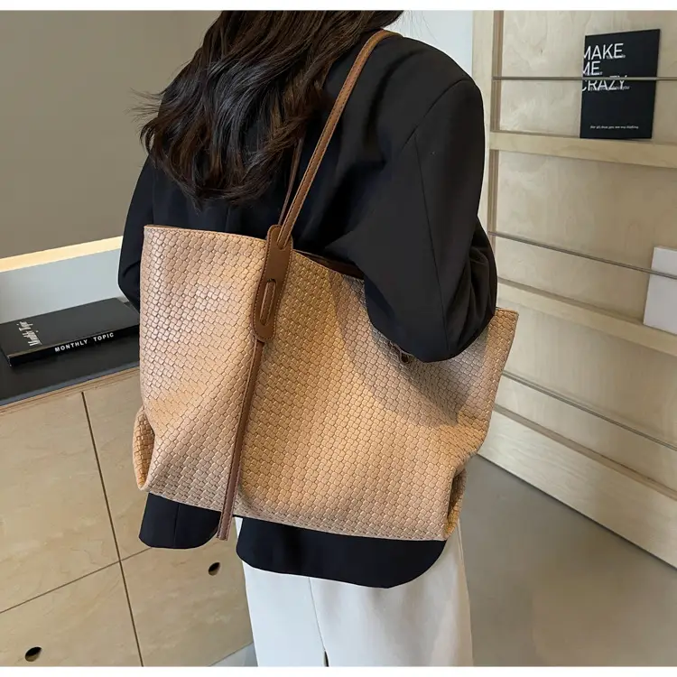 Black Crossbody Tote Bag with Embroidered Design — feature 21