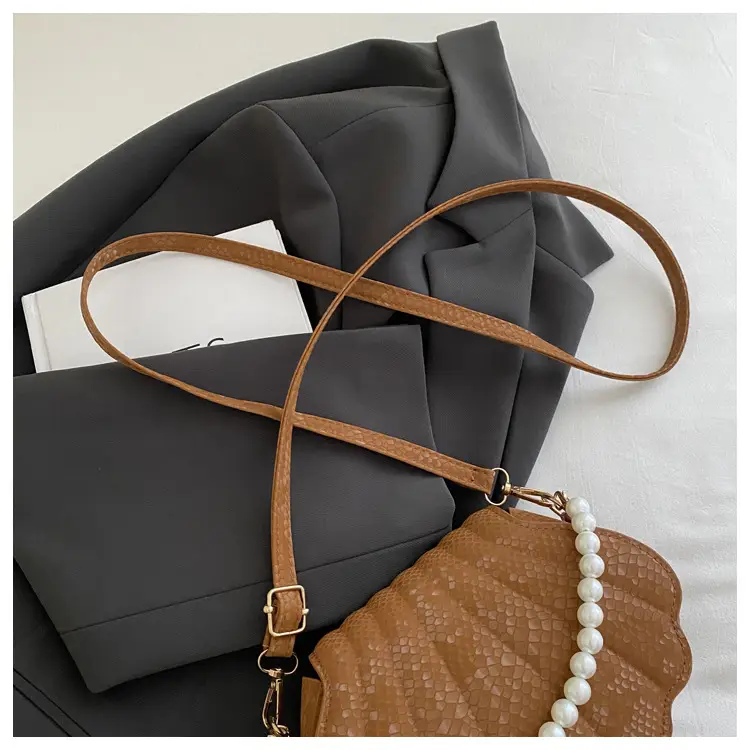 2026 Pearl Shell Handbag for Women — feature 37