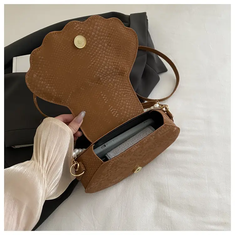 2026 Pearl Shell Handbag for Women — feature 40