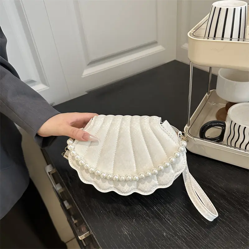 2026 Pearl Shell Handbag for Women - Image 3