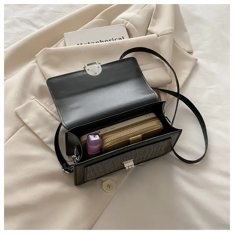 Women's Green Cream Lock Buckle Shoulder Bag — feature 19