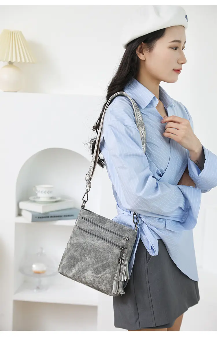 Women Retro Tassel Shoulder Bag Olive Green 2025 — feature 18