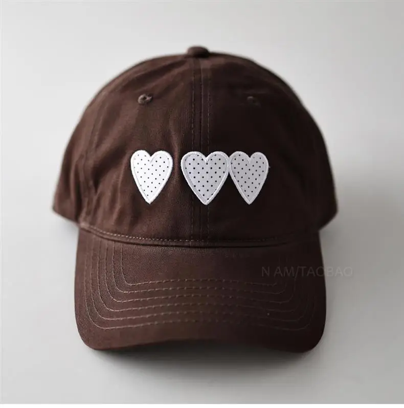 Maroon Heart Embroidered Baseball Cap Unisex Casual Sunshade — feature 2