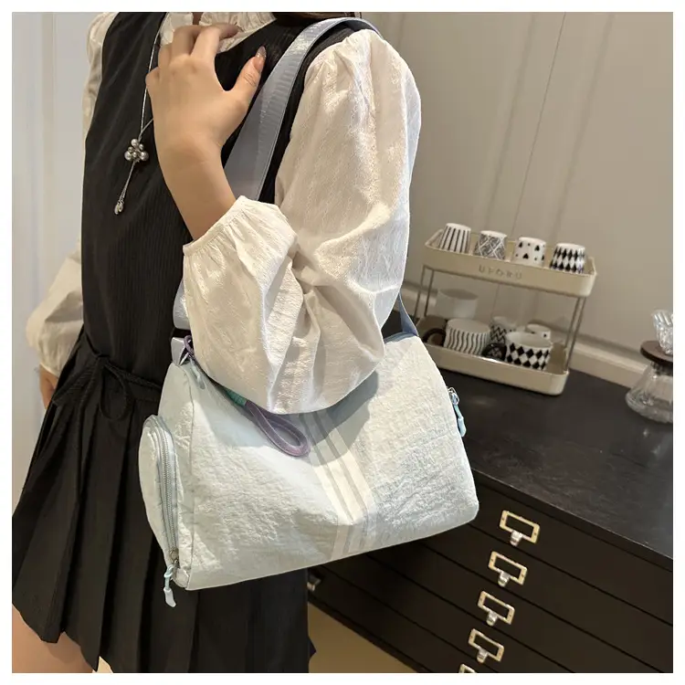 2025 Women's Black Crossbody Bag with 3 Stripes — feature 10
