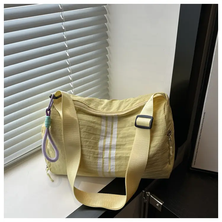 2025 Women's Black Crossbody Bag with 3 Stripes — feature 25