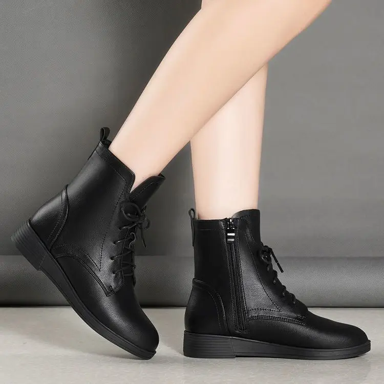 Women's Black British Style Ankle Boots 2025 Winter Warm — feature 1