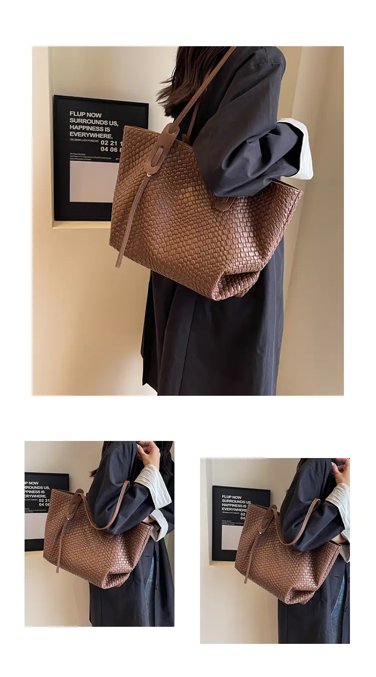 Black Crocodile Texture Shoulder Bag for Women — feature 11