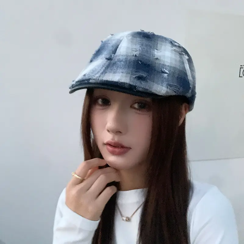 Hong Kong Style Retro Plaid Ripped Hat — feature 1