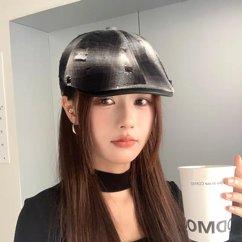 Hong Kong Style Retro Plaid Ripped Hat — feature 5