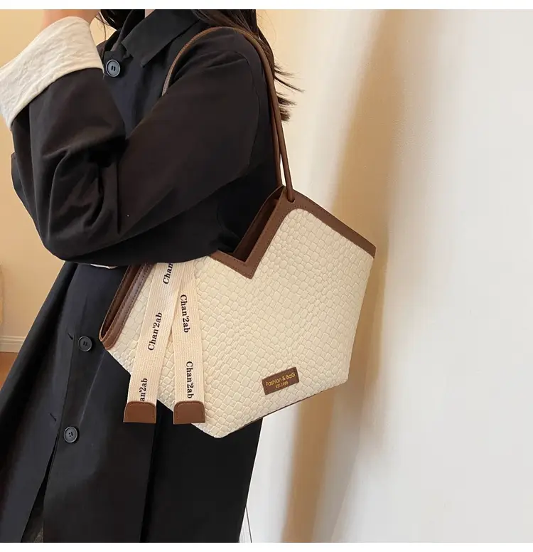 Retro Cross-Border Armpit Bag Women Brown 2025 — feature 19
