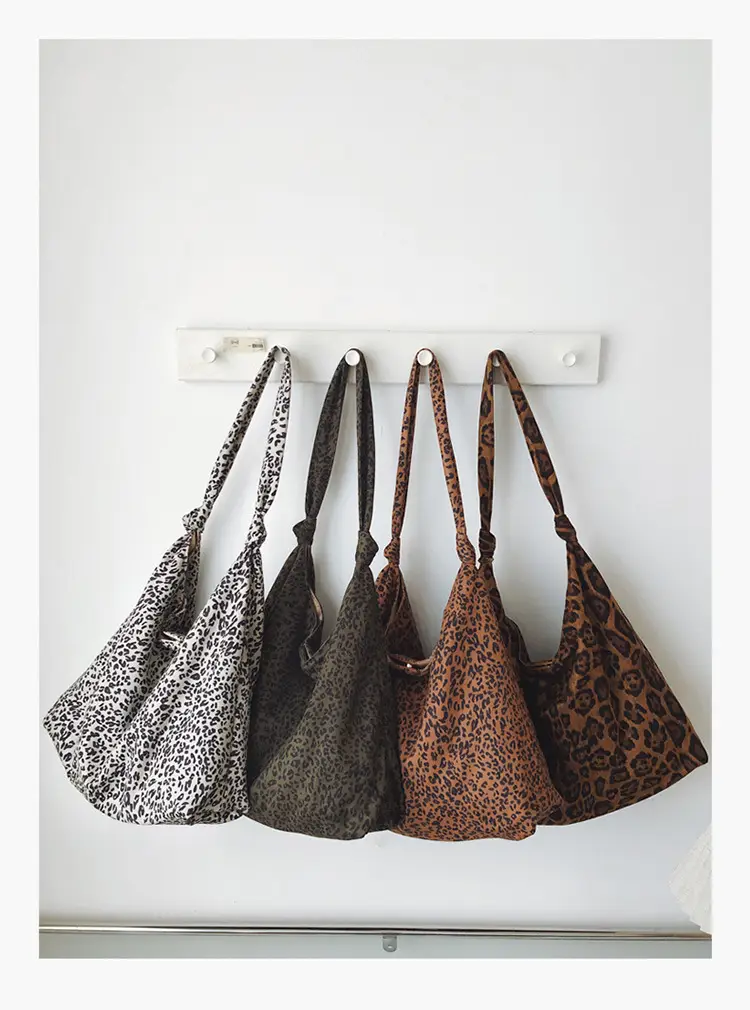 Leopard Print Tote Bag Women Retro Shoulder Bag 2026 — feature 1