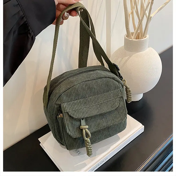 Retro Corduroy Shoulder Bag Black Mobile Phone Bag — feature 29