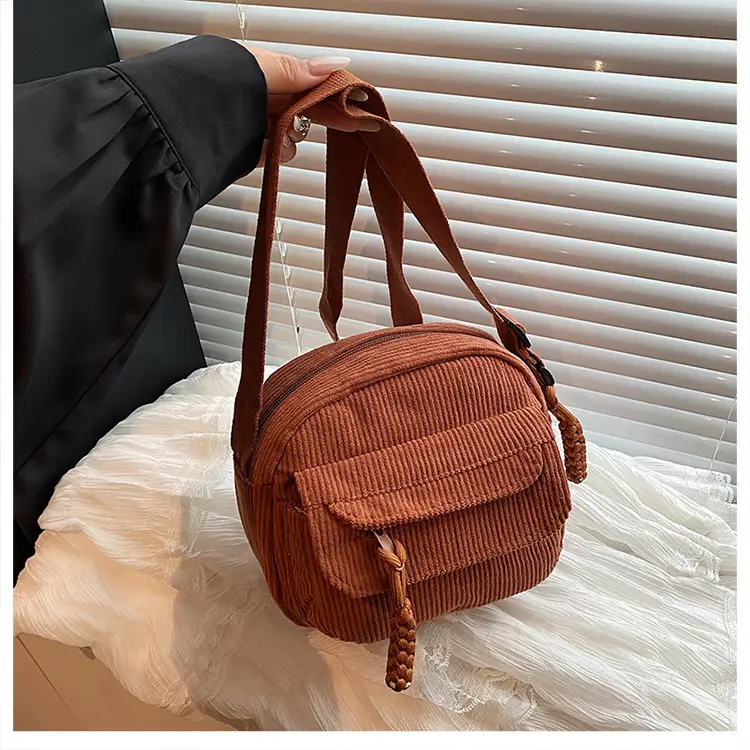 Retro Corduroy Shoulder Bag Black Mobile Phone Bag — feature 39