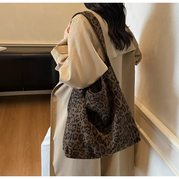 Leopard Print Large Capacity Women's Shoulder Bag — feature 21