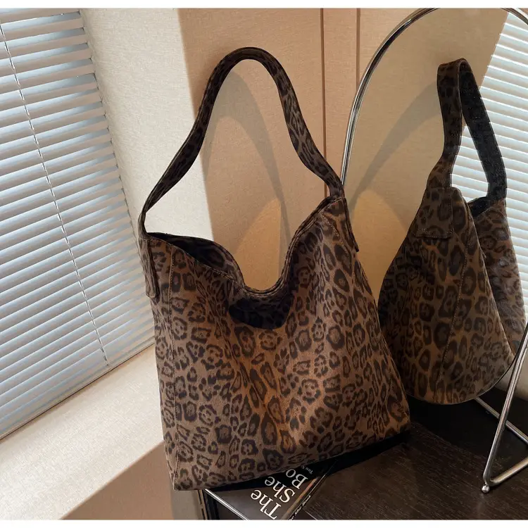 Leopard Print Large Capacity Women's Shoulder Bag — feature 28