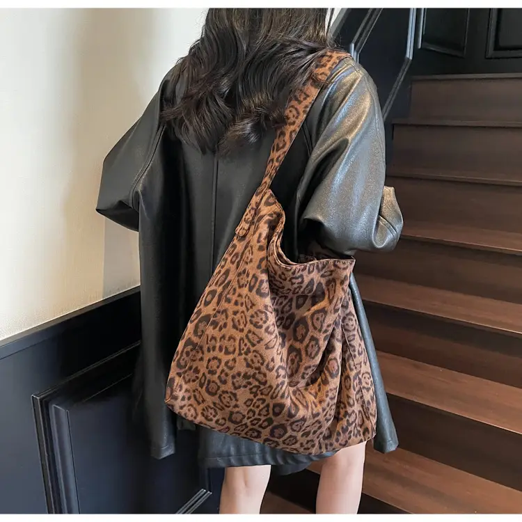 Leopard Print Large Capacity Women's Shoulder Bag — feature 8