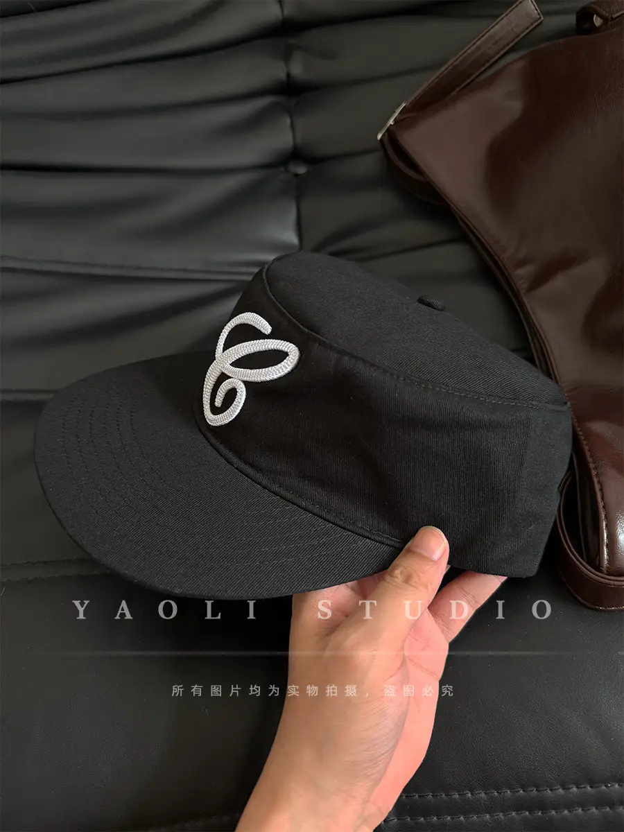 Women Black Embroidered Baseball Cap with Duckbill — feature 12
