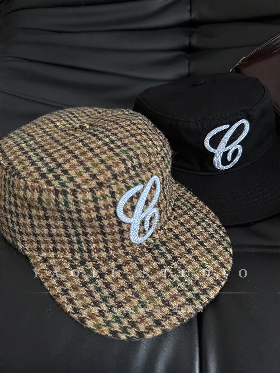 Women Black Embroidered Baseball Cap with Duckbill — feature 3
