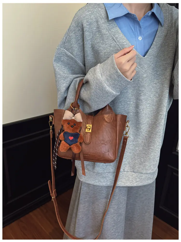 Red Crossbody Handbag for Women 2025 New Autumn Winter — feature 18