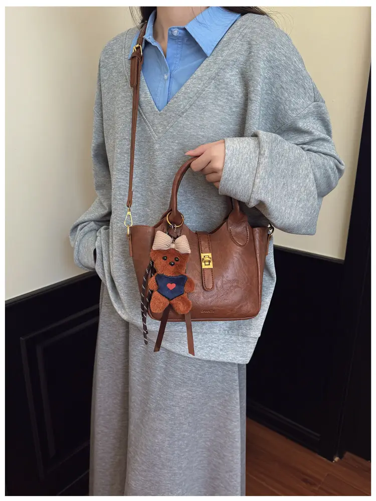 Red Crossbody Handbag for Women 2025 New Autumn Winter — feature 20