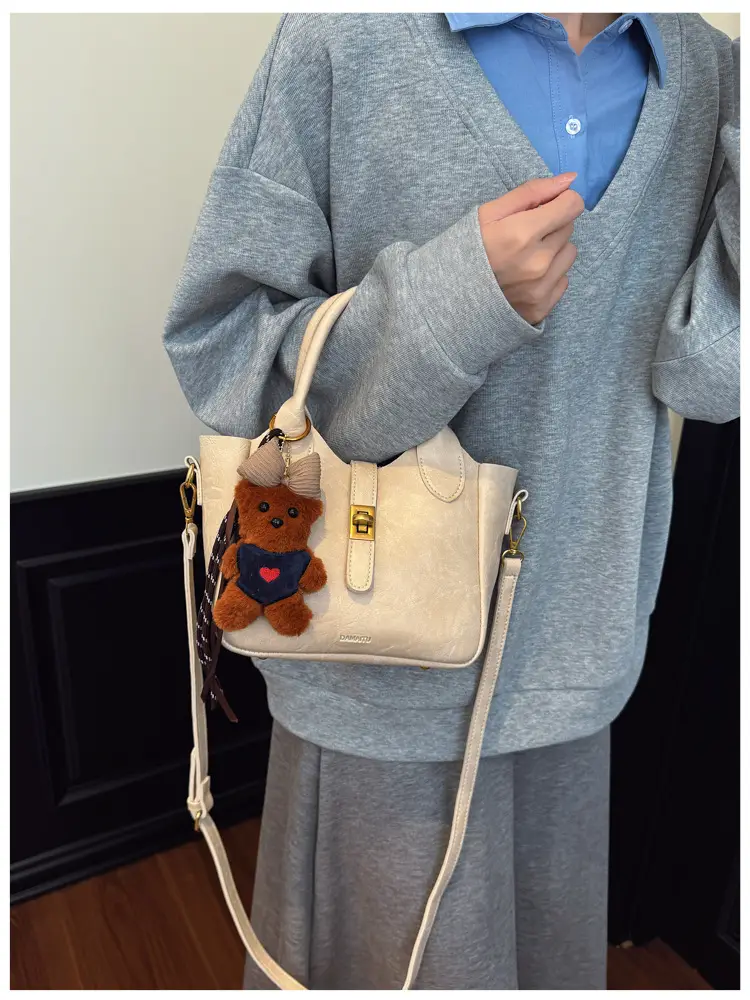 Red Crossbody Handbag for Women 2025 New Autumn Winter — feature 21