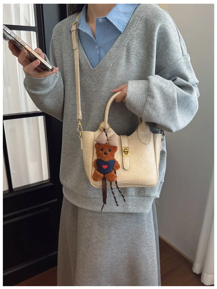Red Crossbody Handbag for Women 2025 New Autumn Winter — feature 23